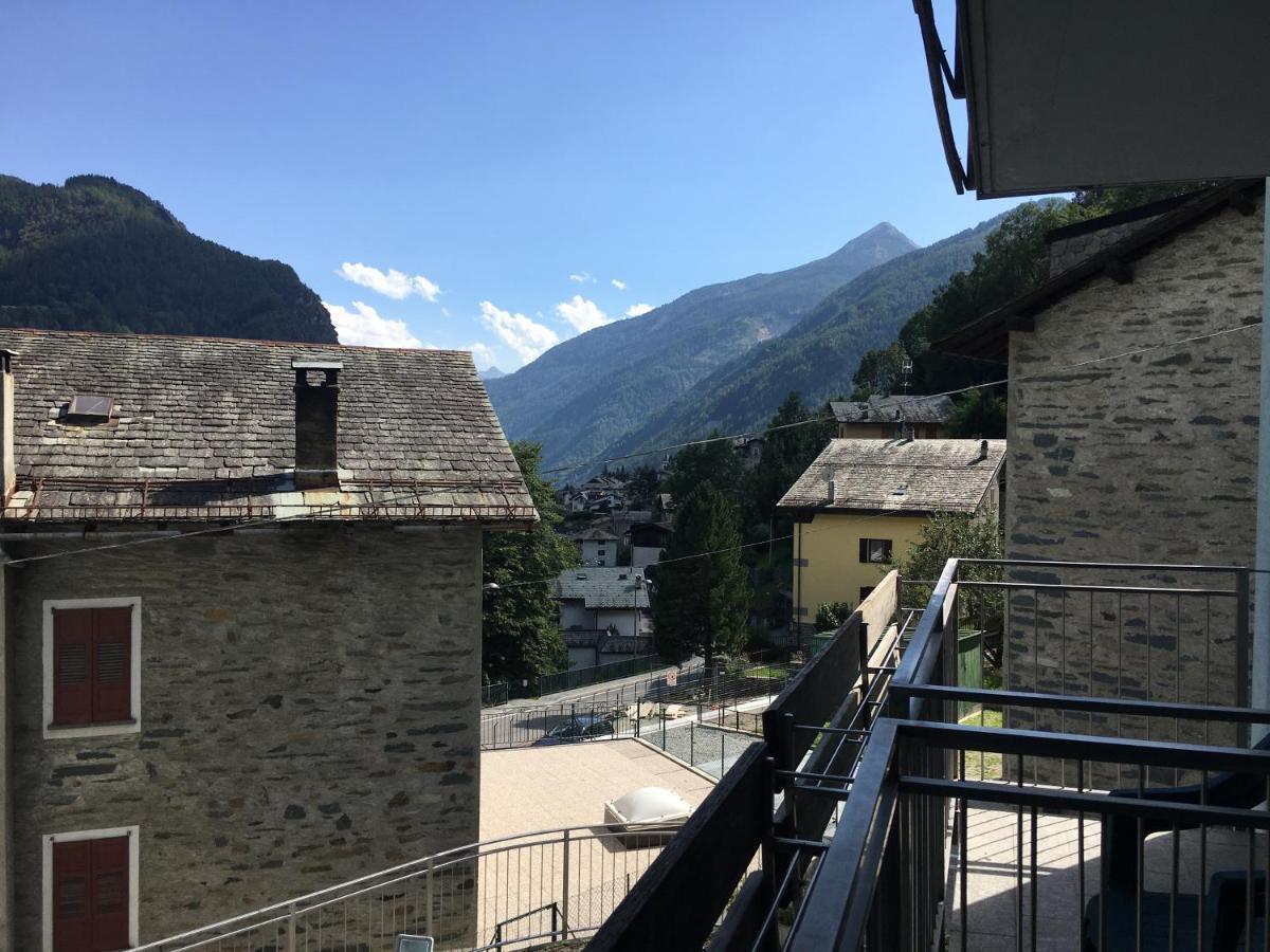 Residence Pizzo Scalino Chiesa in Valmalenco Εξωτερικό φωτογραφία