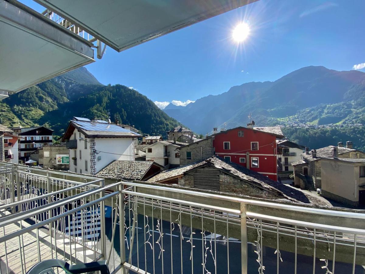 Residence Pizzo Scalino Chiesa in Valmalenco Εξωτερικό φωτογραφία