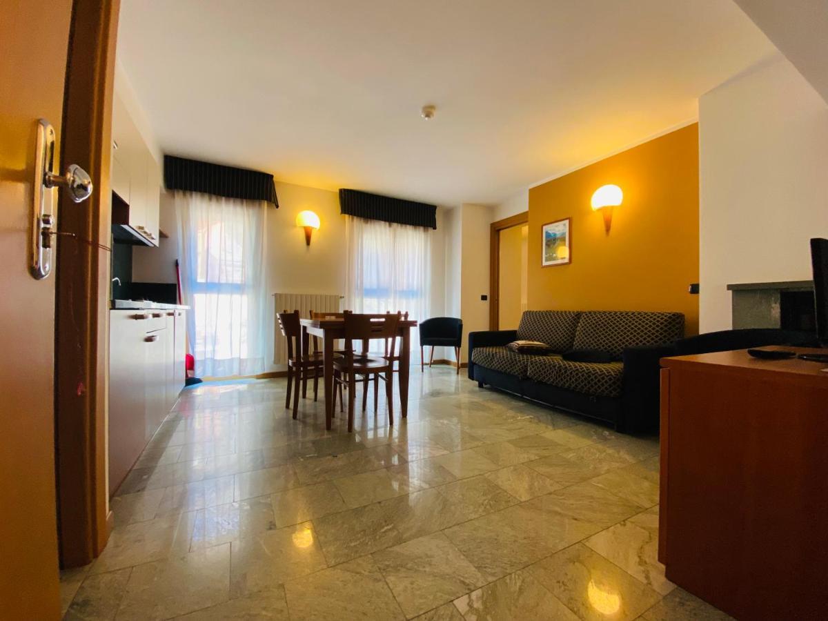 Residence Pizzo Scalino Chiesa in Valmalenco Εξωτερικό φωτογραφία