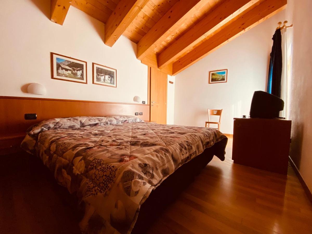 Residence Pizzo Scalino Chiesa in Valmalenco Εξωτερικό φωτογραφία