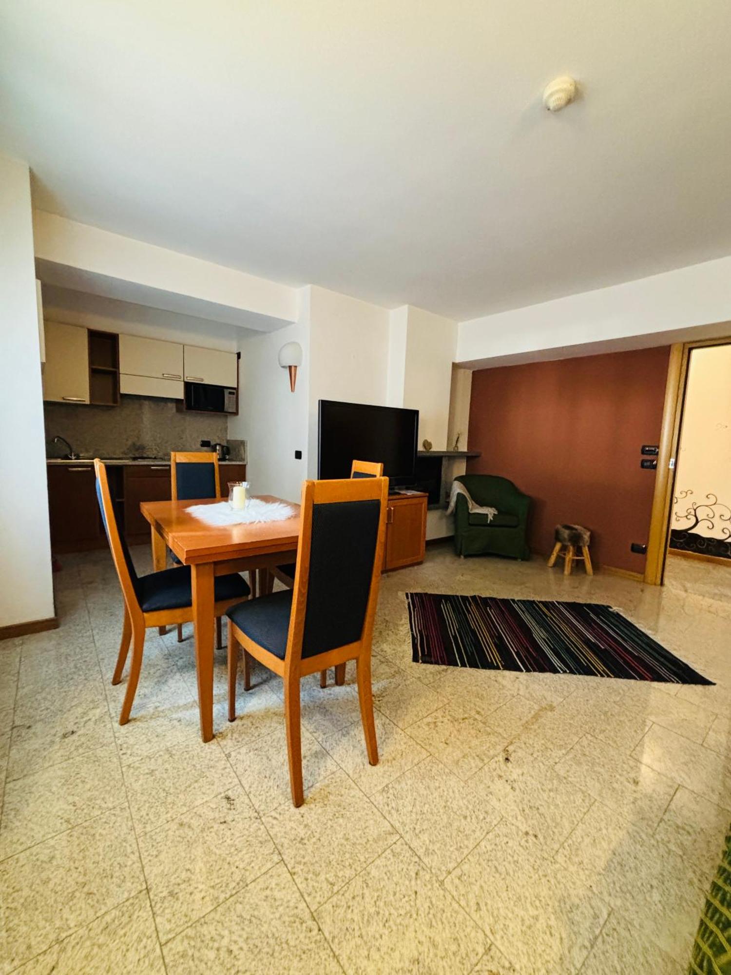 Residence Pizzo Scalino Chiesa in Valmalenco Εξωτερικό φωτογραφία